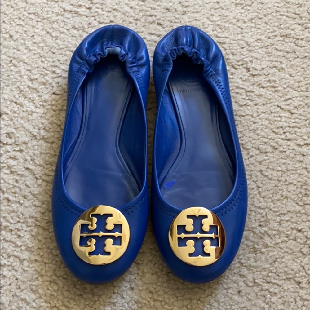 Blue ballet flats
